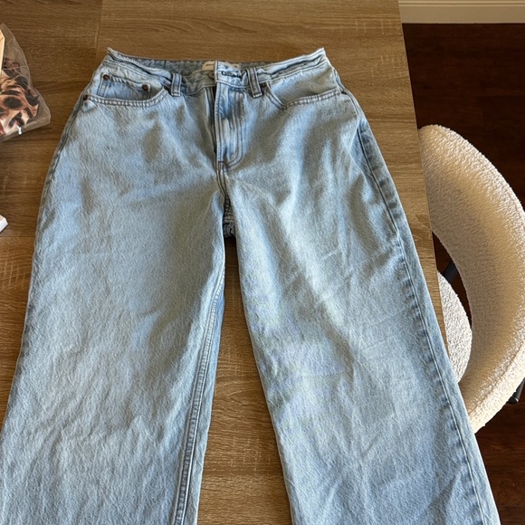 Abercrombie & Fitch Light Blue High Rise Loose Jeans - Picture 2 of 4